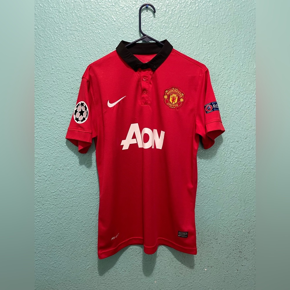 Manchester United home jersey 2013 Van Persie M